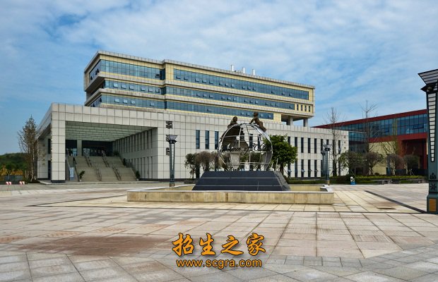 校園風(fēng)光