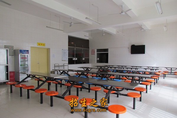 學校食堂