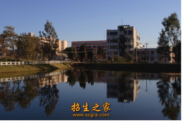 云南交通技師學(xué)院