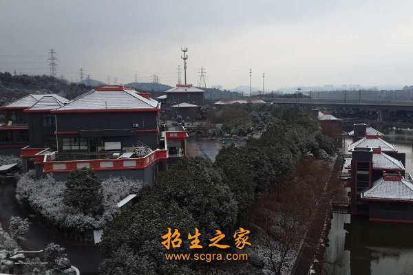 南京華東信息工程技工學(xué)校