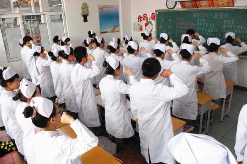 四川有沒有護理專業(yè)學(xué)校