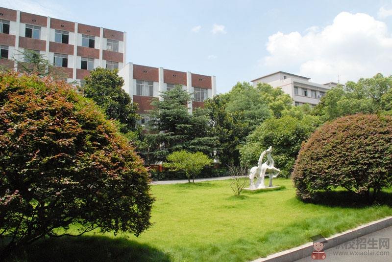重慶鐵路學校教學環(huán)境好不好？