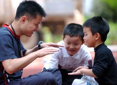 男幼師